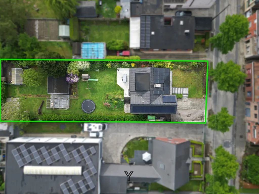 Vue aérienne - Maison Énergétique avec Pergola à Zwevegem