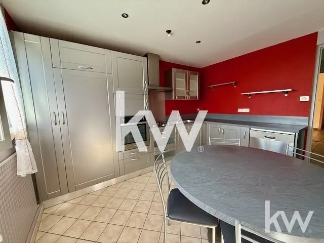 Cucina - Charming Villa with Garden in Saint-Étienne