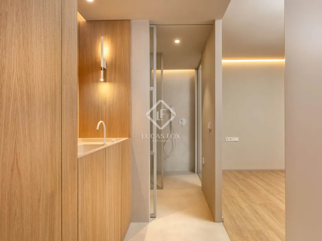 Entrée - Penthouse in Renovated Palace, Girona