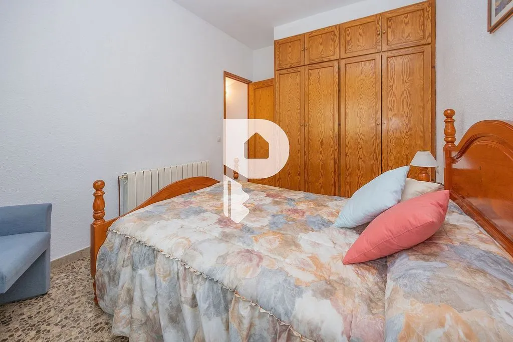 Bedrooms - Chalet with Pool and Terrace in Corbera de Llobregat