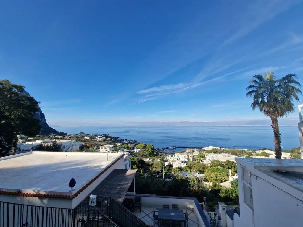 Terrazza - Luxury Flat with Garden in Capri