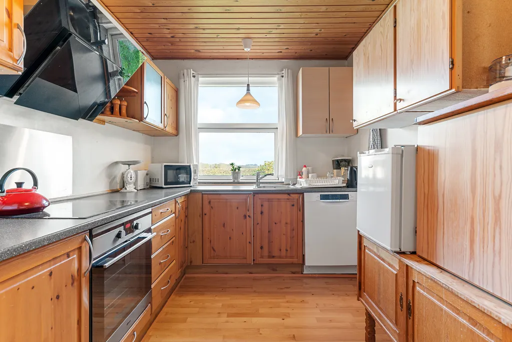 Kitchen - 5-room house in Hammel