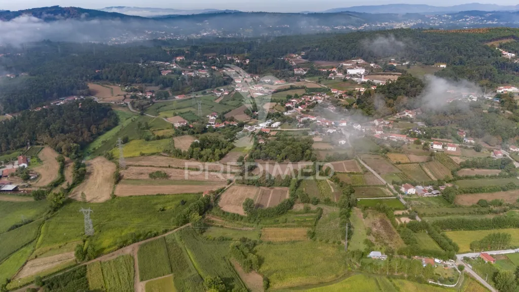 Agricultural Land with Construction Viability in Lage