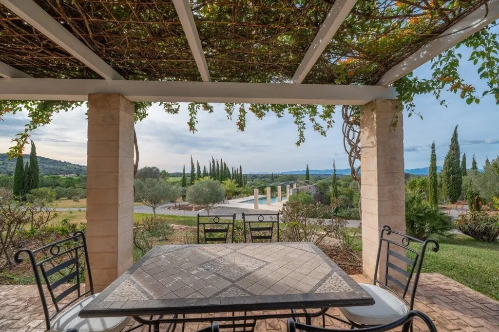 Terrass - Rustic Finca with Panoramic Views in Manacor