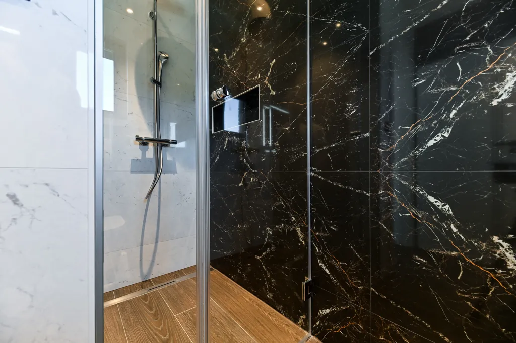 Salles de bain - Luxury Apartment with Sea View in Sukošan