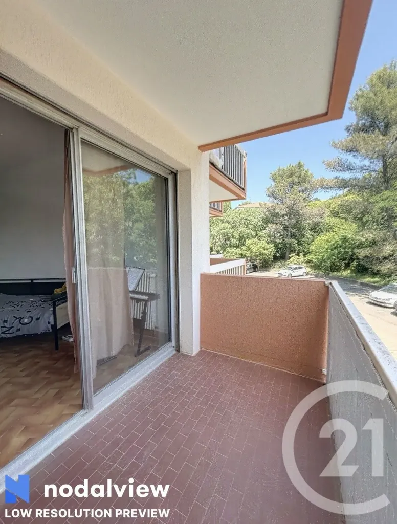 Rõdu - Studio with Terrace near Paul Valéry, Montpellier