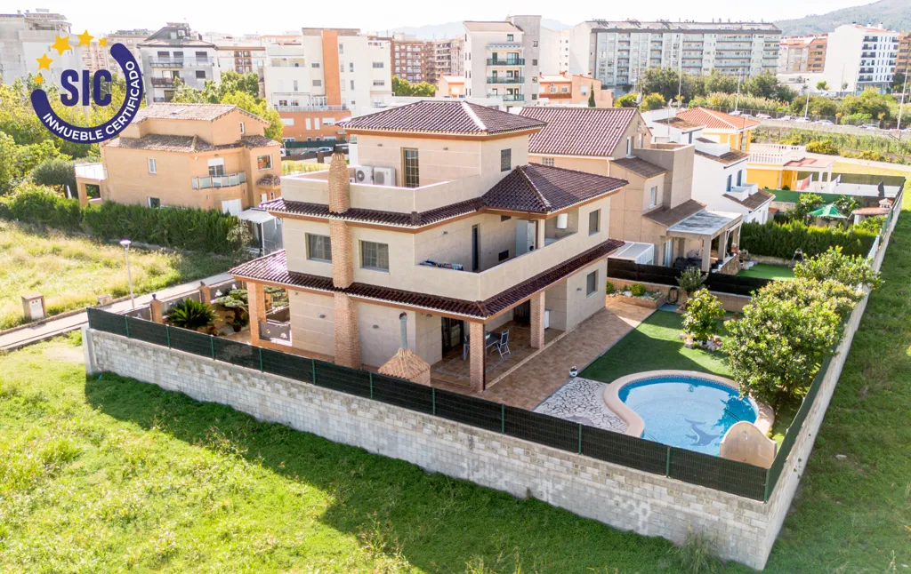 Vue aérienne - Independent House with Pool in Gandia