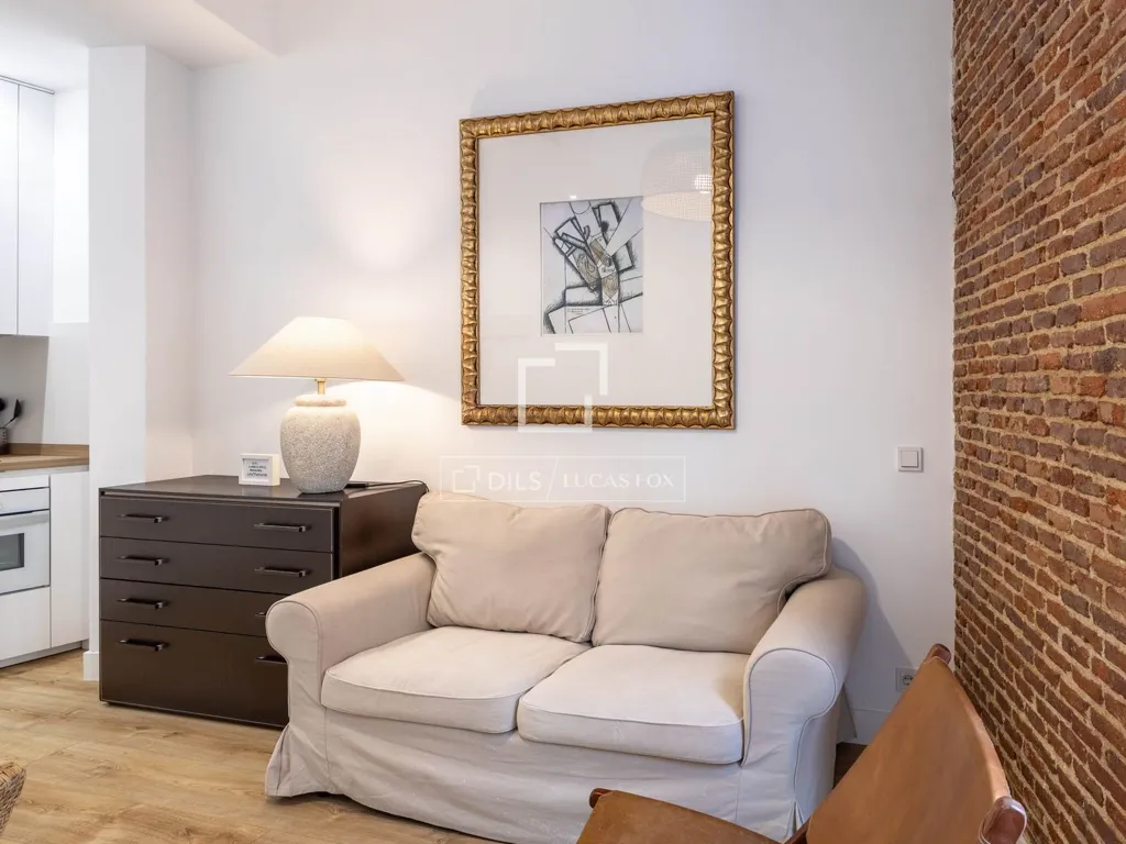 Elutuba - Exterior Apartment with Balconies in Madrid