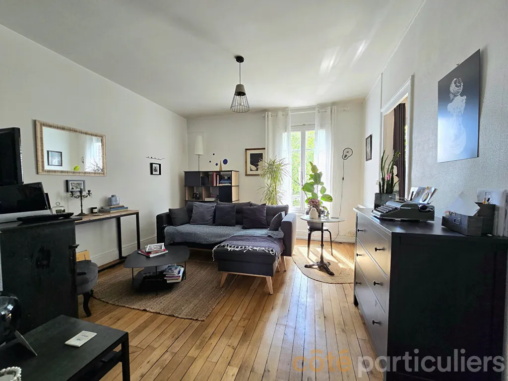 Elutuba - Charmant Flat with Character in Tours