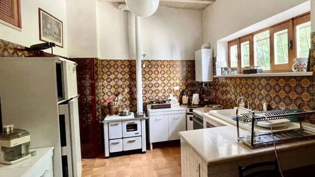Cuisine - Modern Villa with South-West View in Orvinio
