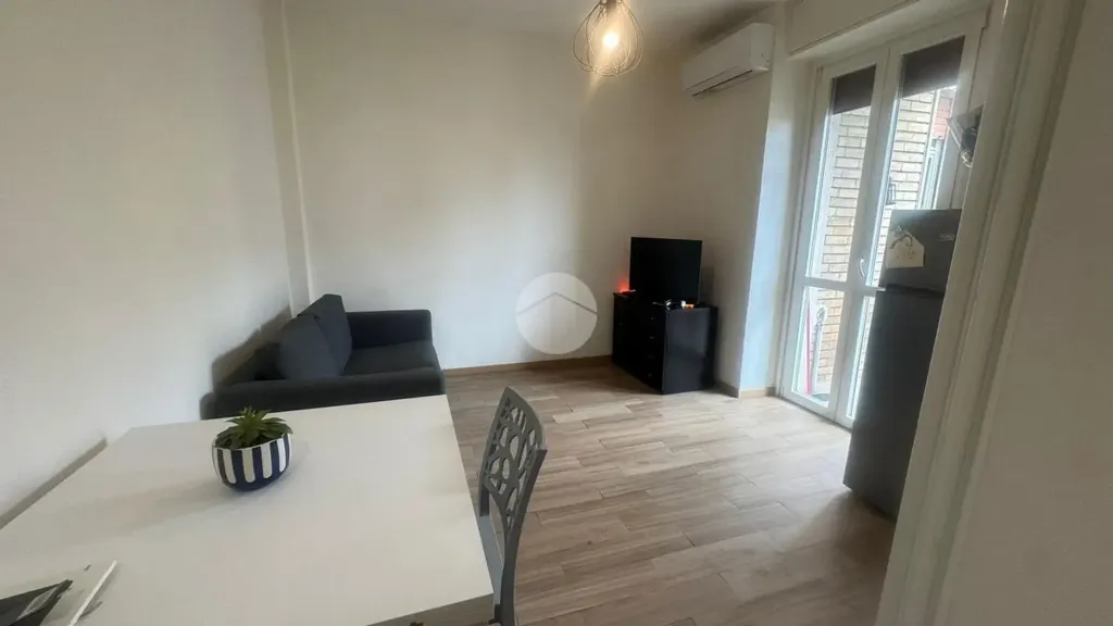 Séjour - Rearfitted Flat with Balcony in Milan