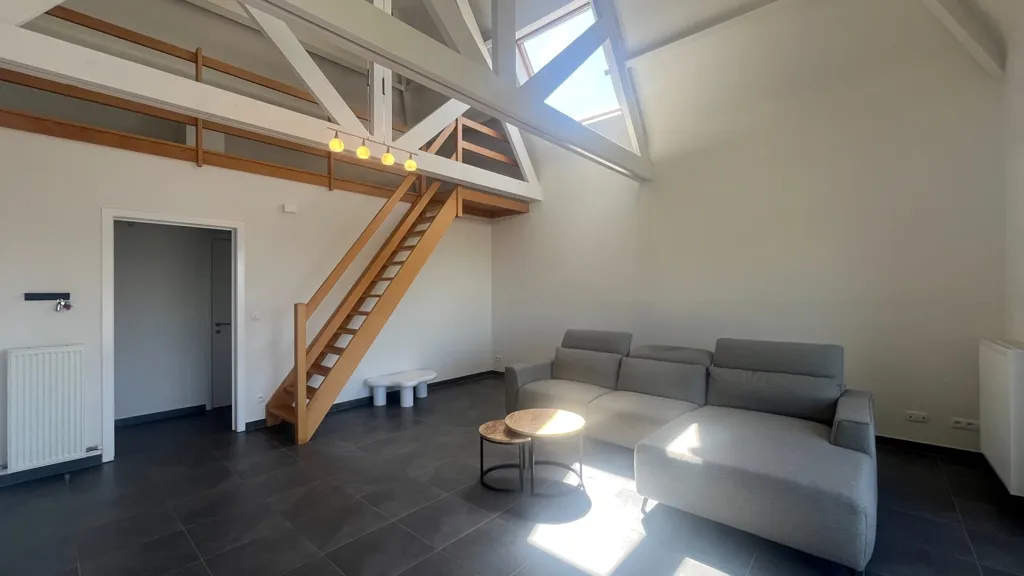 Séjour - Appartement Moderne avec Terrasse à Beervelde