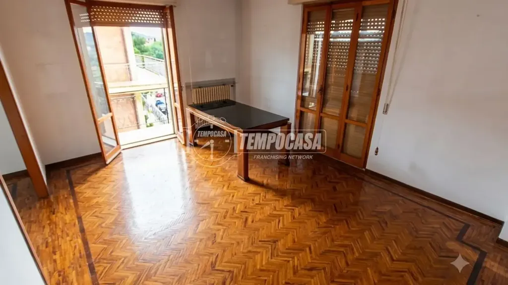 Söögituba - Spacious Apartment with Balcony in Ancona