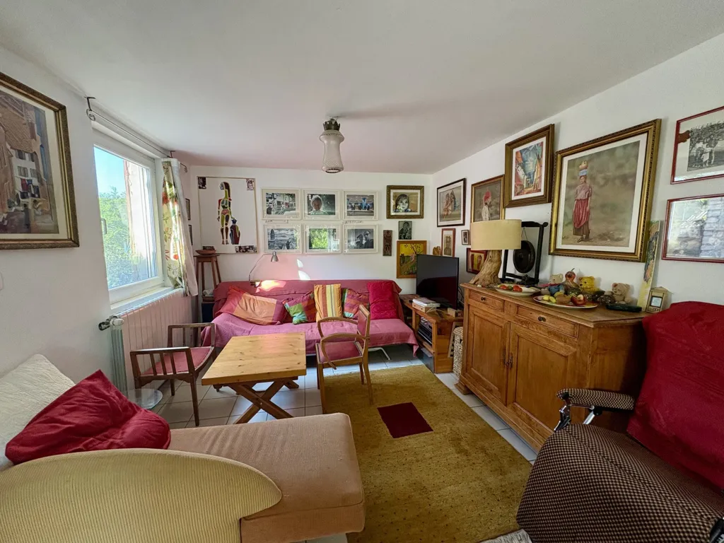 Elutuba - Charming Maison with Extensive Garden in Limoux
