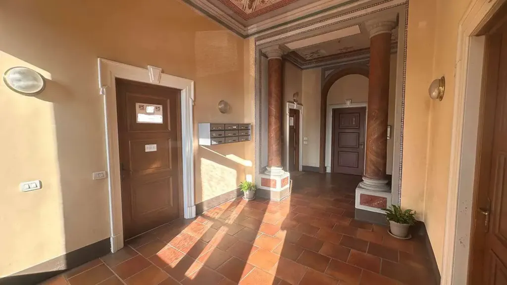 Esik - Luxury Lake View Apartment in Porlezza