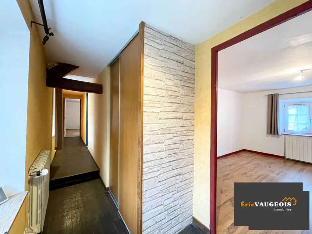 Entrée - Maison Briarde avec Jardin à Mauperthuis
