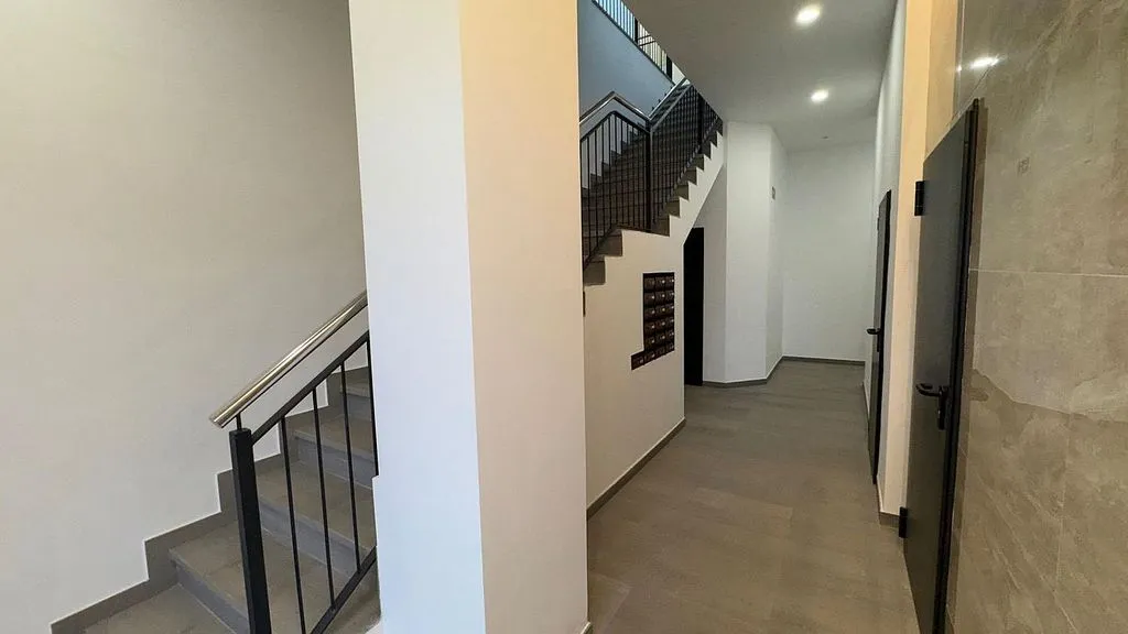 Pièces - Modern Flat with Terrace in Pineda de Mar Centre