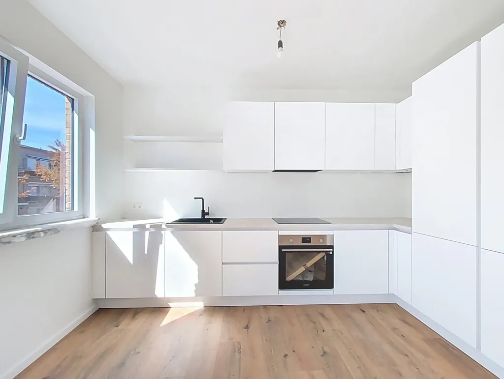 Cuisine - Appartement Rénové avec Terrasse à Edegem
