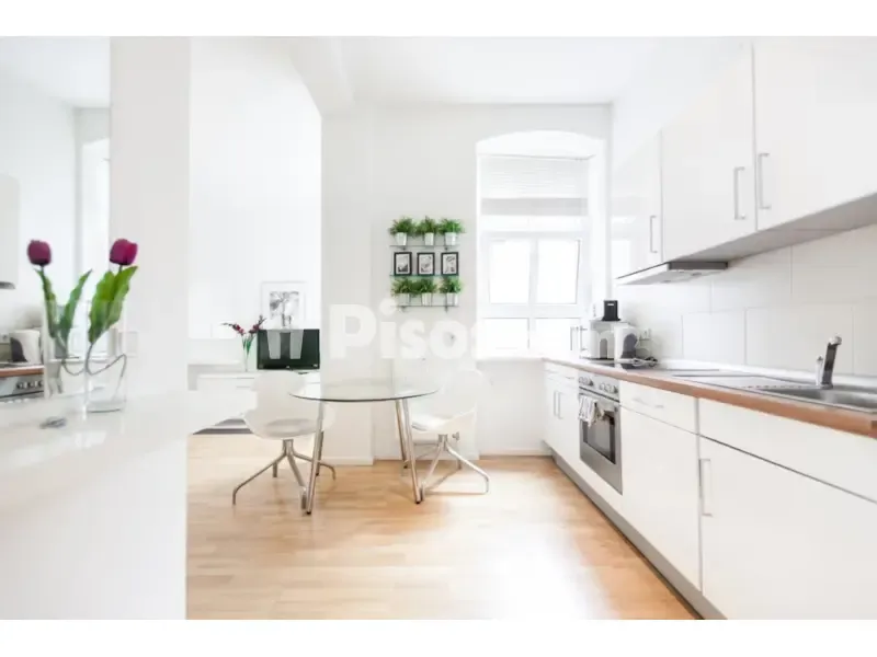 Köök - Sunny Apartment with Balcony in Centro-Catedral