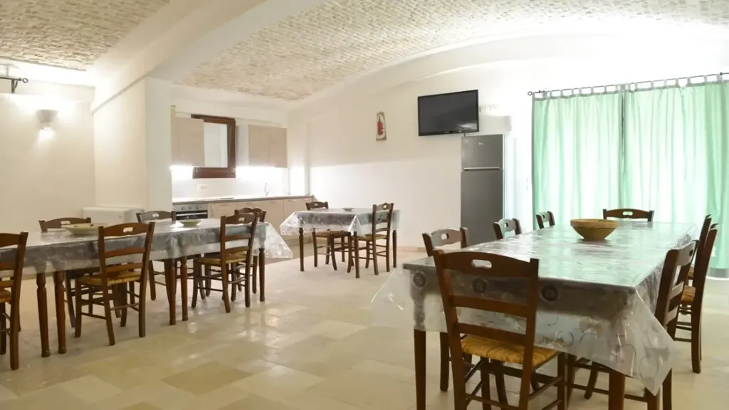 Salle à manger - Trullo with Pool in Ostuni