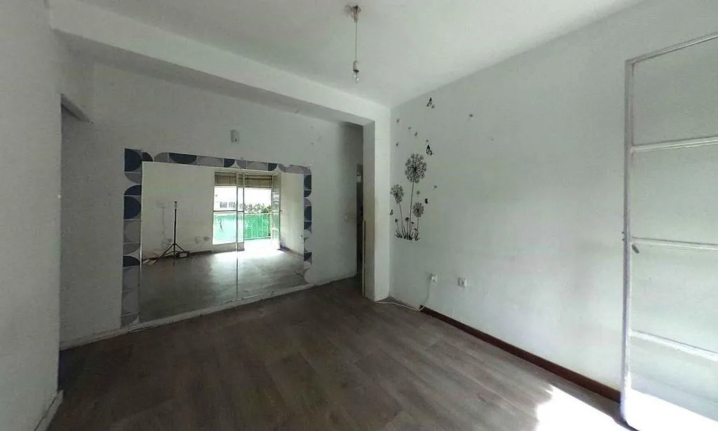 Rooms - Flat with Lift in Aluche, Madrid