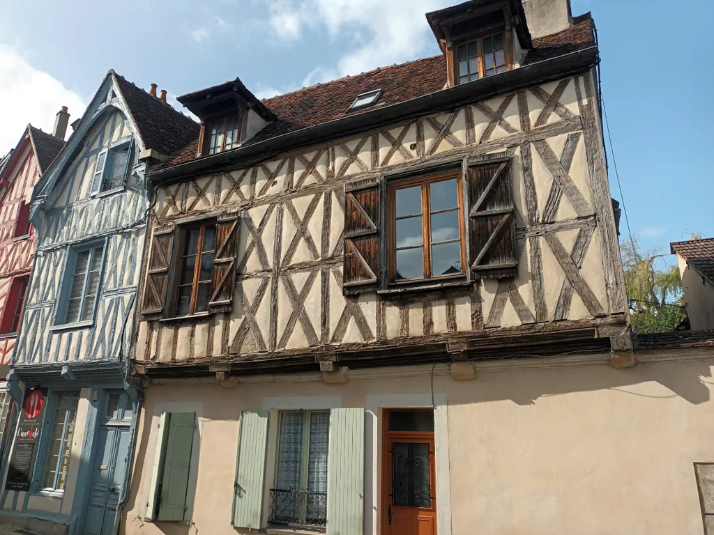 Extérieur - Appartement Duplex avec Vue Dégagée au Centre d'Auxerre