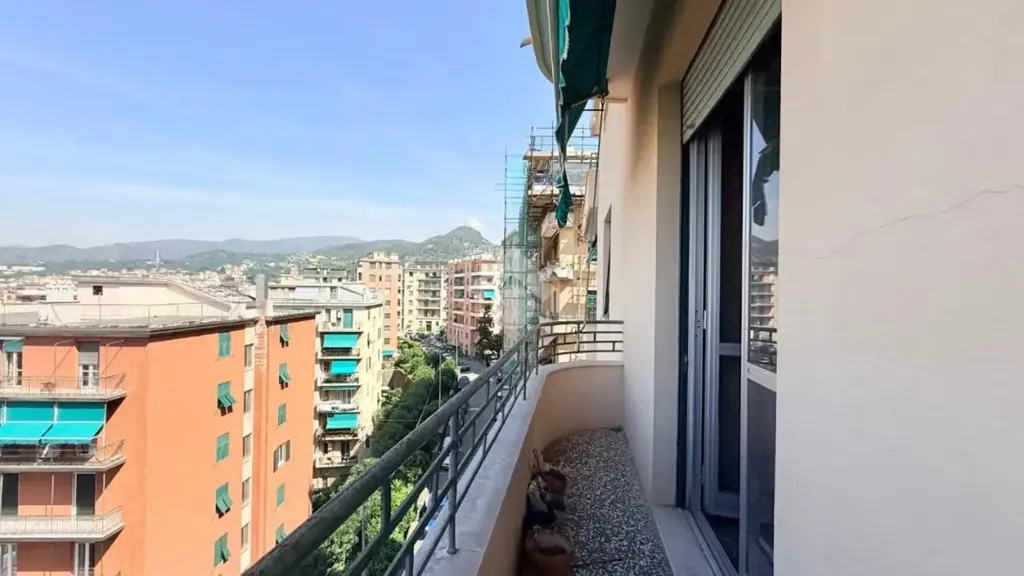 Balcon - Apartment with Sea View in Genoa