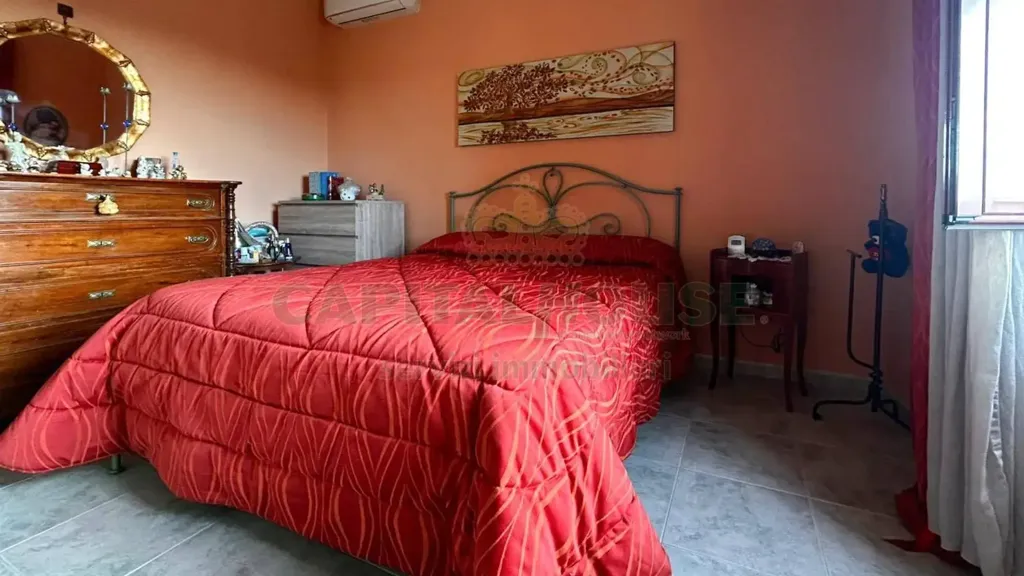 Chambres - Apartment with Balcony in Nola