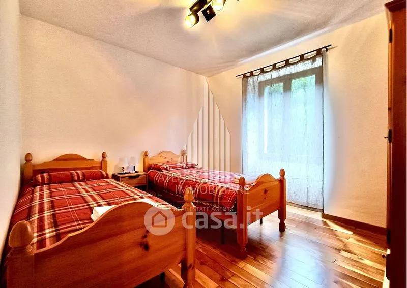 Magamistoad - Historic Villa Apartment in Courmayeur Centre