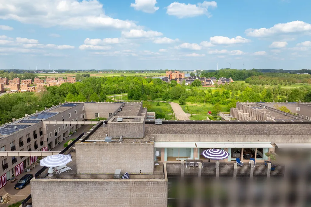 Õhuvaade - Luxury Penthouse with Castle View in Beeckendael