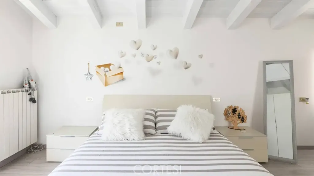 Chambres - Trilocale with Lake View in Ranzanico