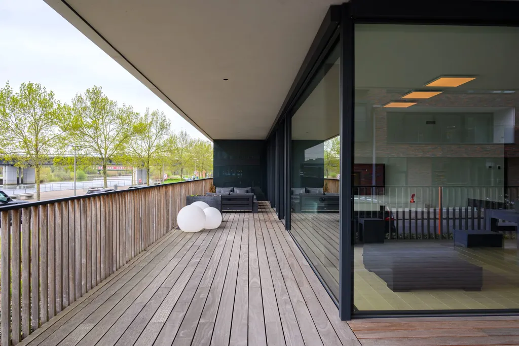 terrace_patio