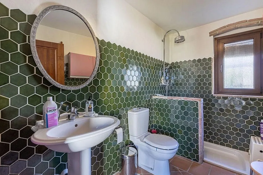 Salles de bain - Chalet with Pool and Terrace in Atarfe