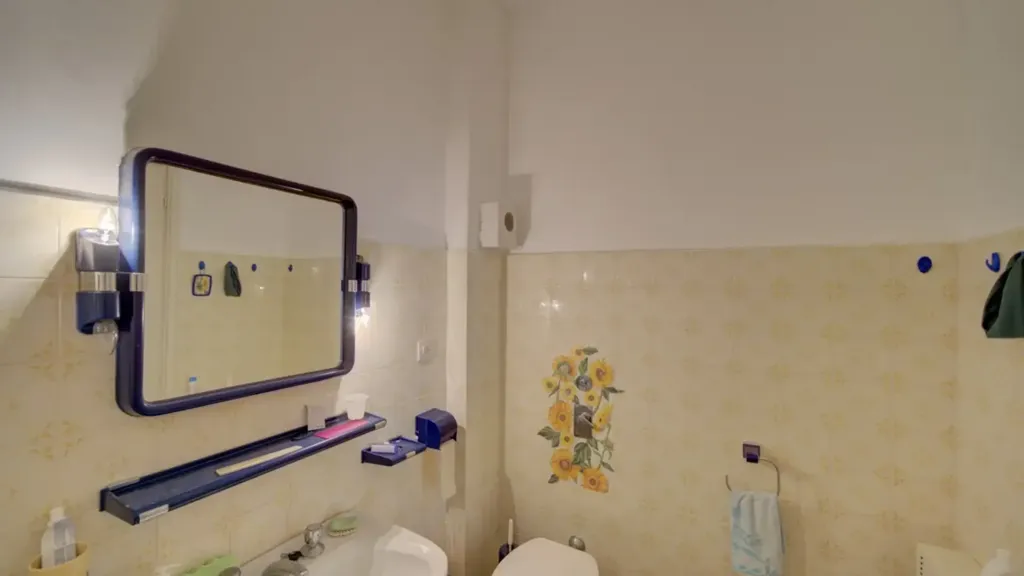 Vannitoad - Spacious Duplex with Pools in Rapallo