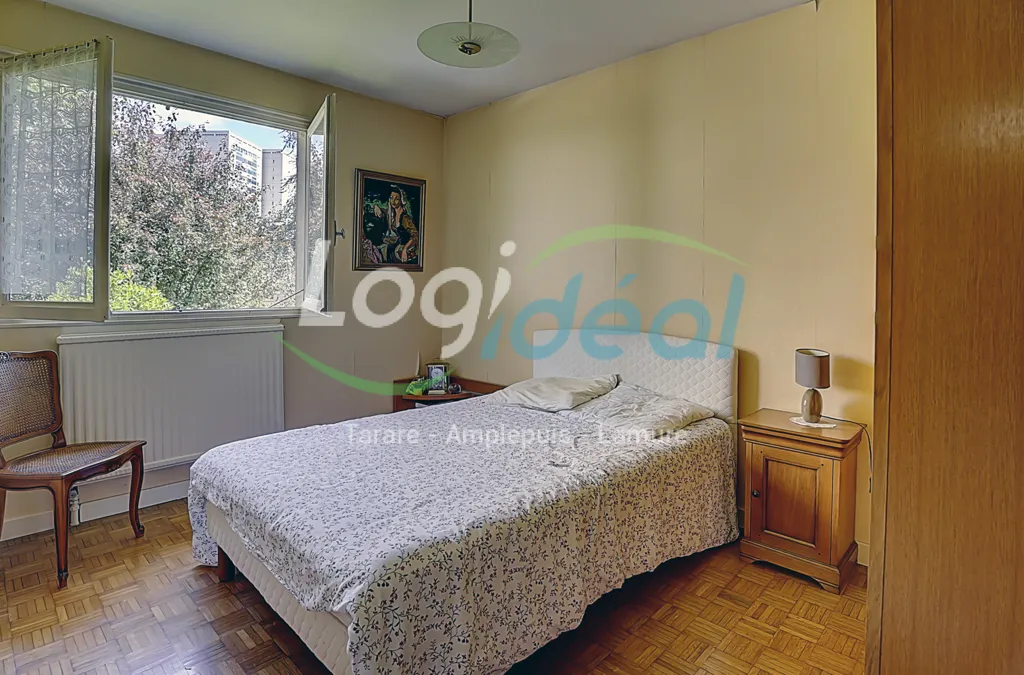 Bedrooms - House with Garden in Lyon Suburb
