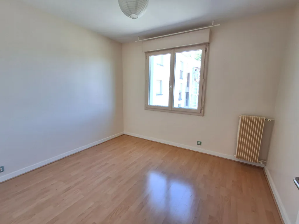 Pièces - Appartement 4 Pièces avec Balcon à Rennes