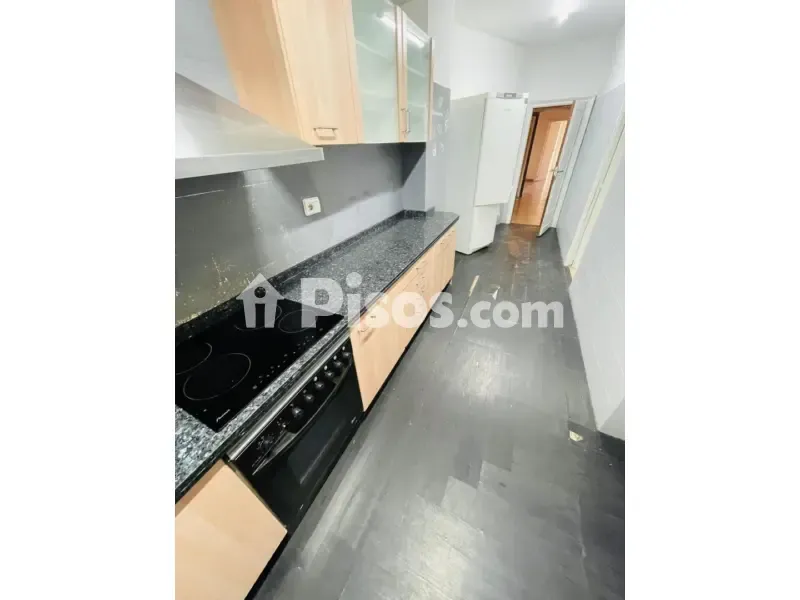 Cuisine - Corner Flat with Terrace in Alicante's Old Town