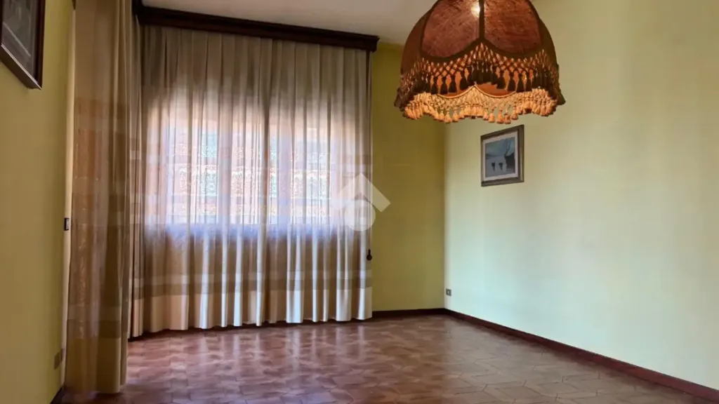 other_room