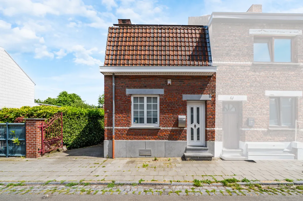 Välivaade - Three-Storey House with Terrace in Bray
