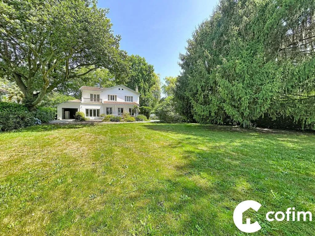 Jardin - Villa Familiale avec Vue Pyrénées à Pau