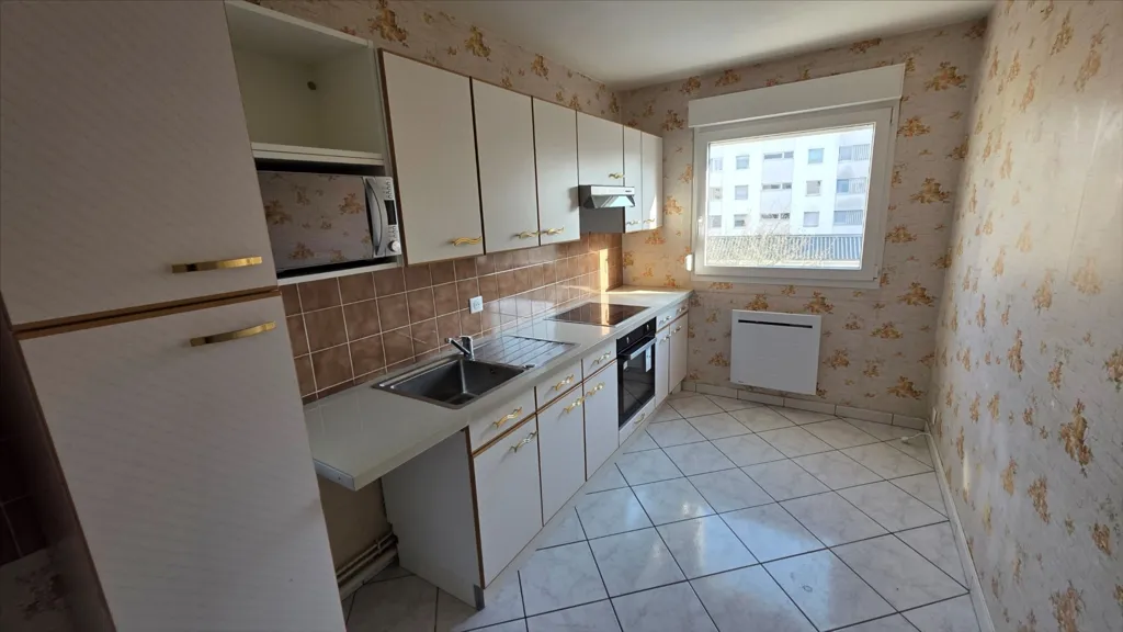 Köök - 4-Bed Flat with Terrace in Colmar