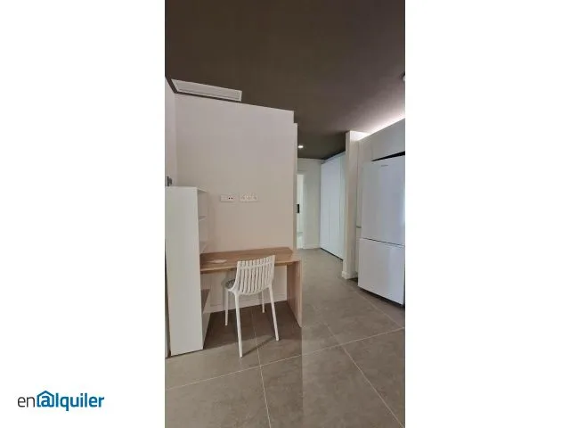 Bureau - Newly Finished Flat with A/C in Vinalesa