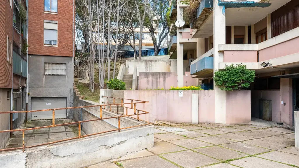Jardin - Quadrilocale with Balcony in Cagliari