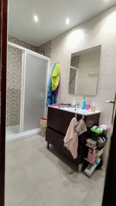 Salles de bain - 3-Bedroom Furnished Flat near Puerta de Zamora