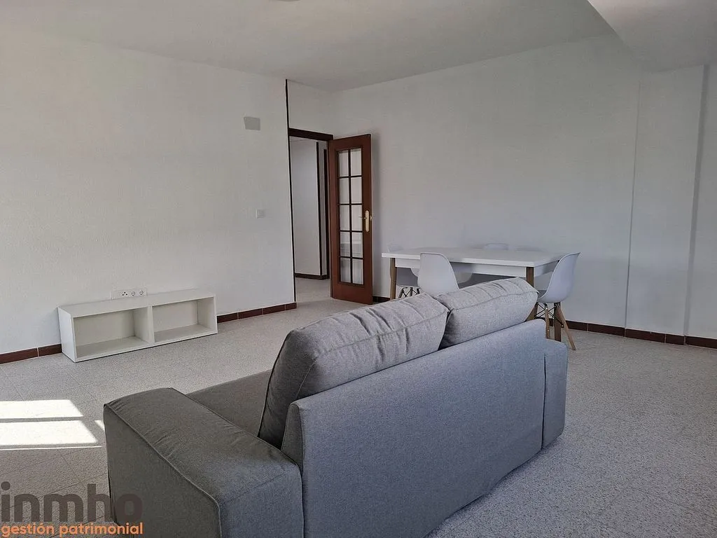 Soggiorno - Semi-Ammoblled Flat with Terrace in Oliva