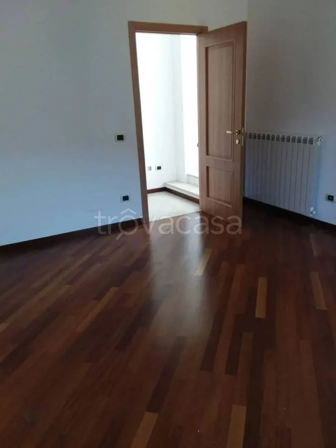 Stanze - 3-Bed Apartment with Balcony in Millesimo