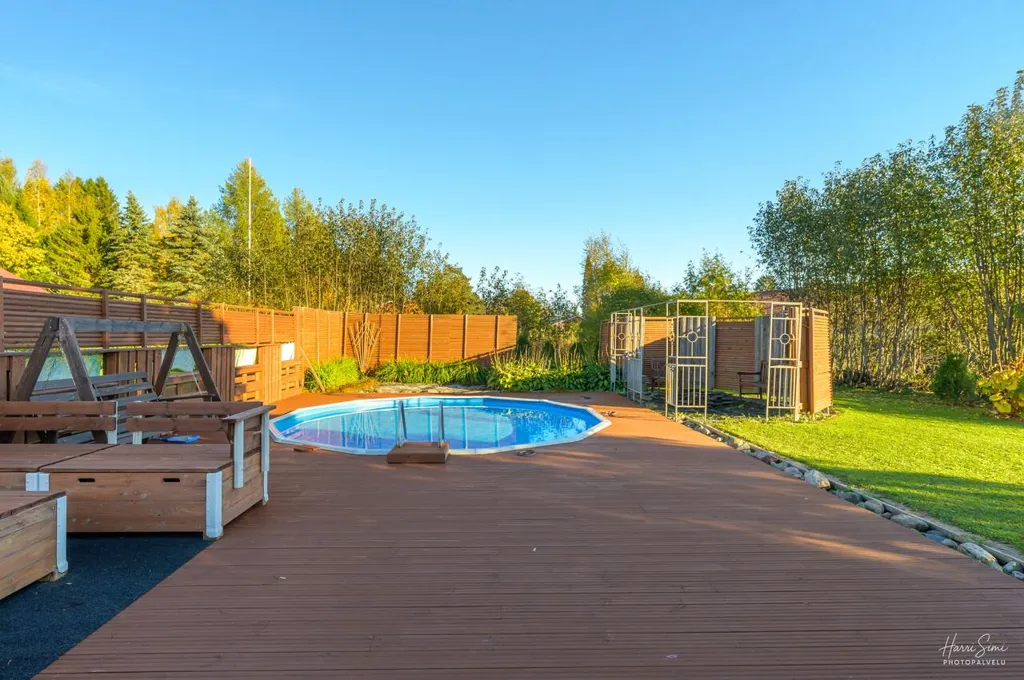 pool_area
