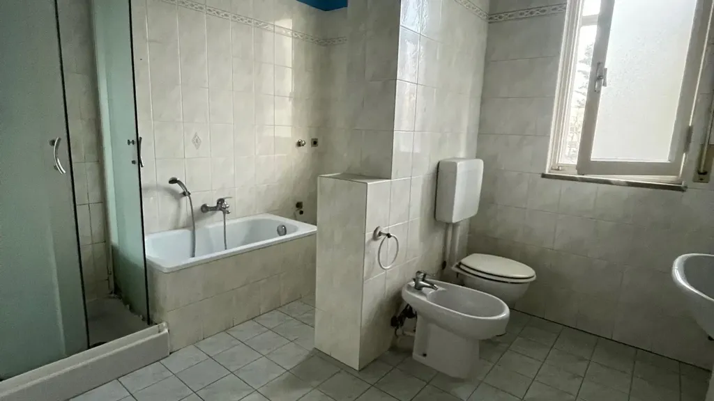 Salles de bain - Apartment with Alpine View in Turin
