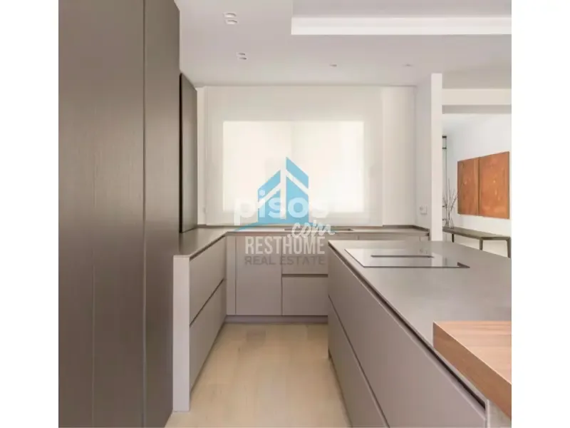 Cuisine - Modernised Apartment with Views in Recoletos
