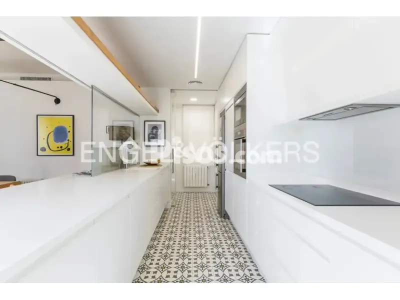 Cuisine - Apartment with Balcony in Chamberí